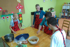 Zajęcia kulinarne - sałatka jarzynowa