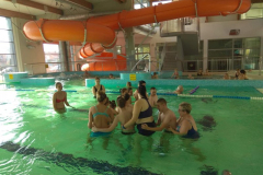 Zajęcia na basenie -Nauka pływania metodą Halliwick